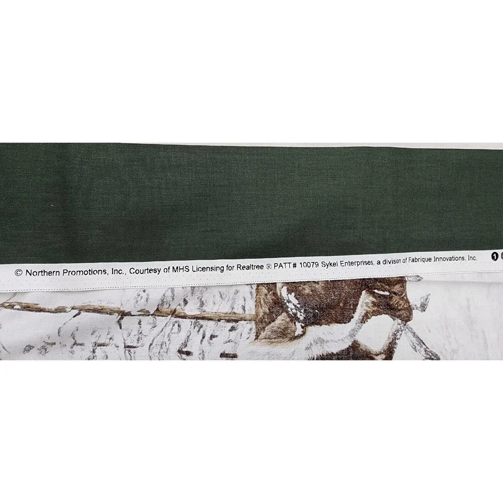 RealTree Xtra Green Star Of The Show Pattern Winter Deer Quilt Kit 69.5